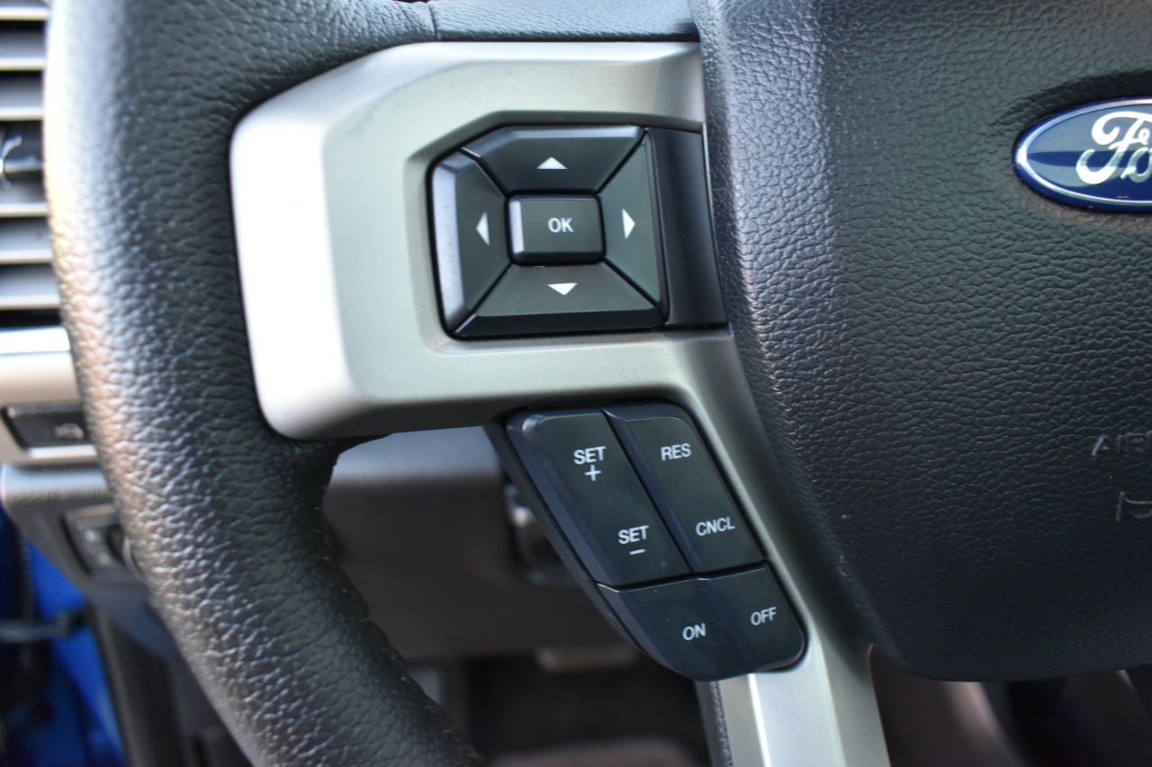 Ford F-150 Lariat SuperCrew 4WD 2015