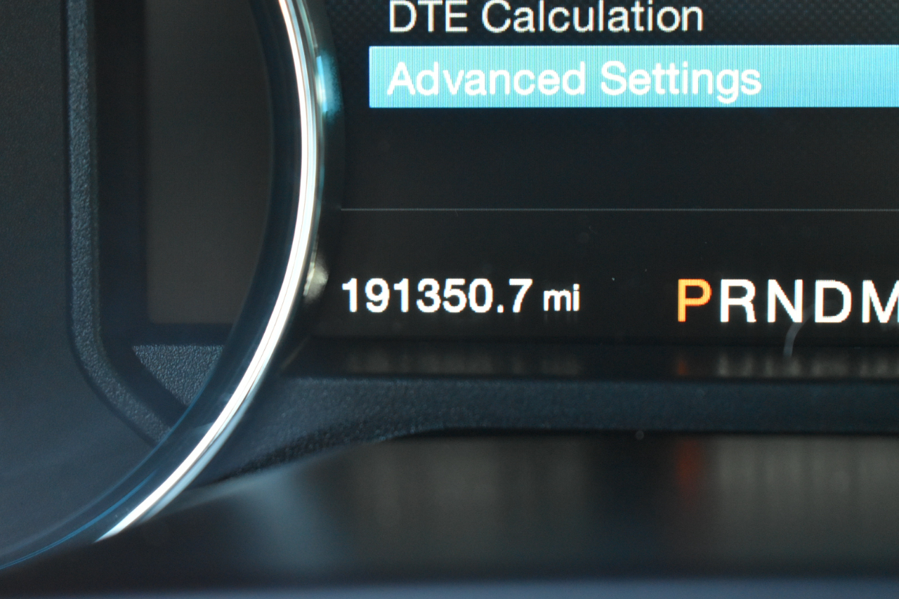 Ford F-150 Lariat SuperCrew 4WD 2015