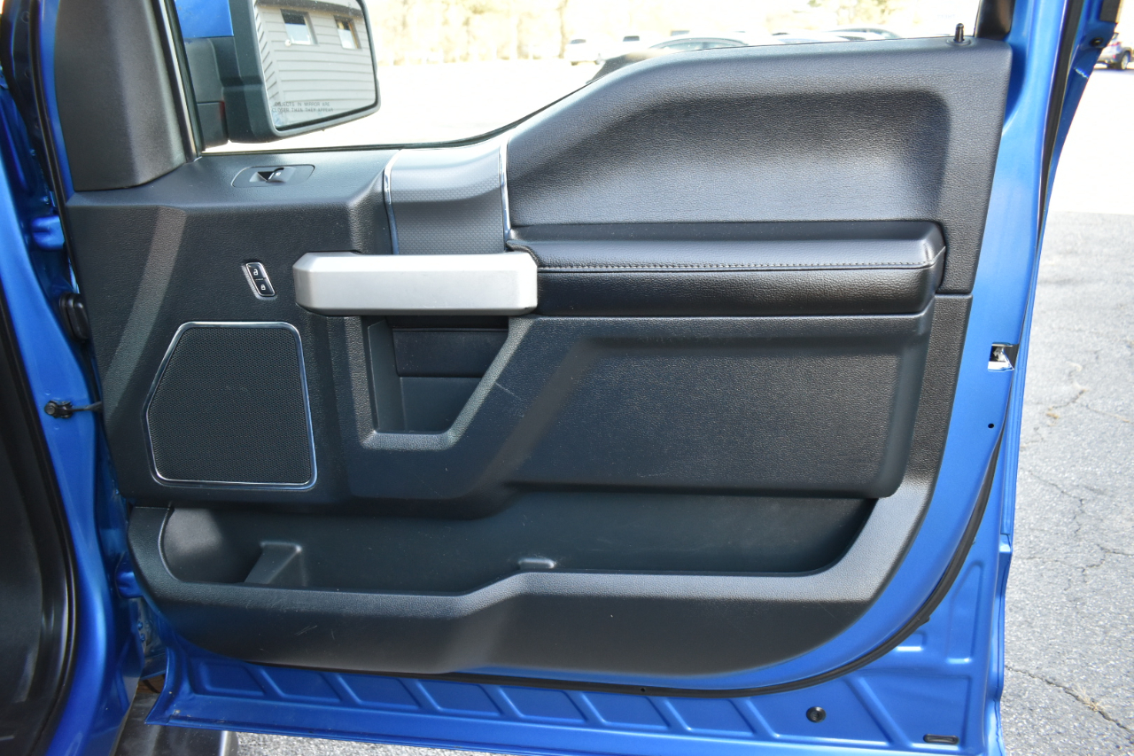 Ford F-150 Lariat SuperCrew 4WD 2015