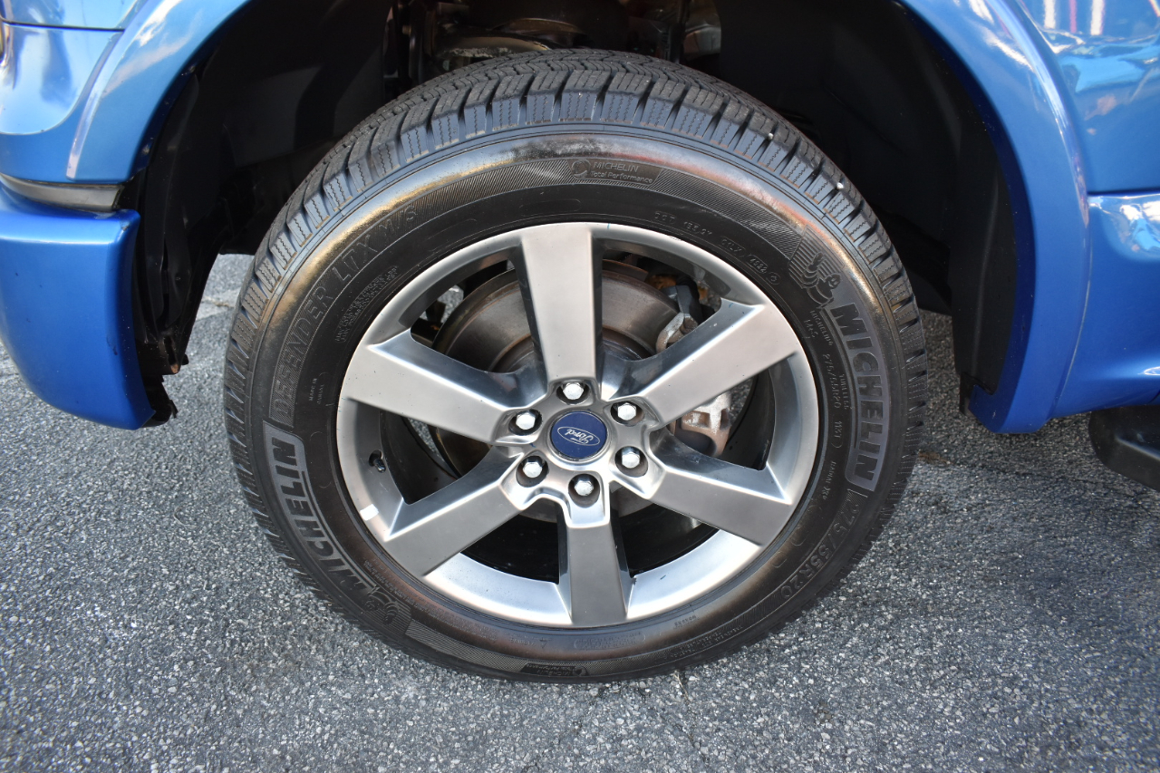 Ford F-150 Lariat SuperCrew 4WD 2015