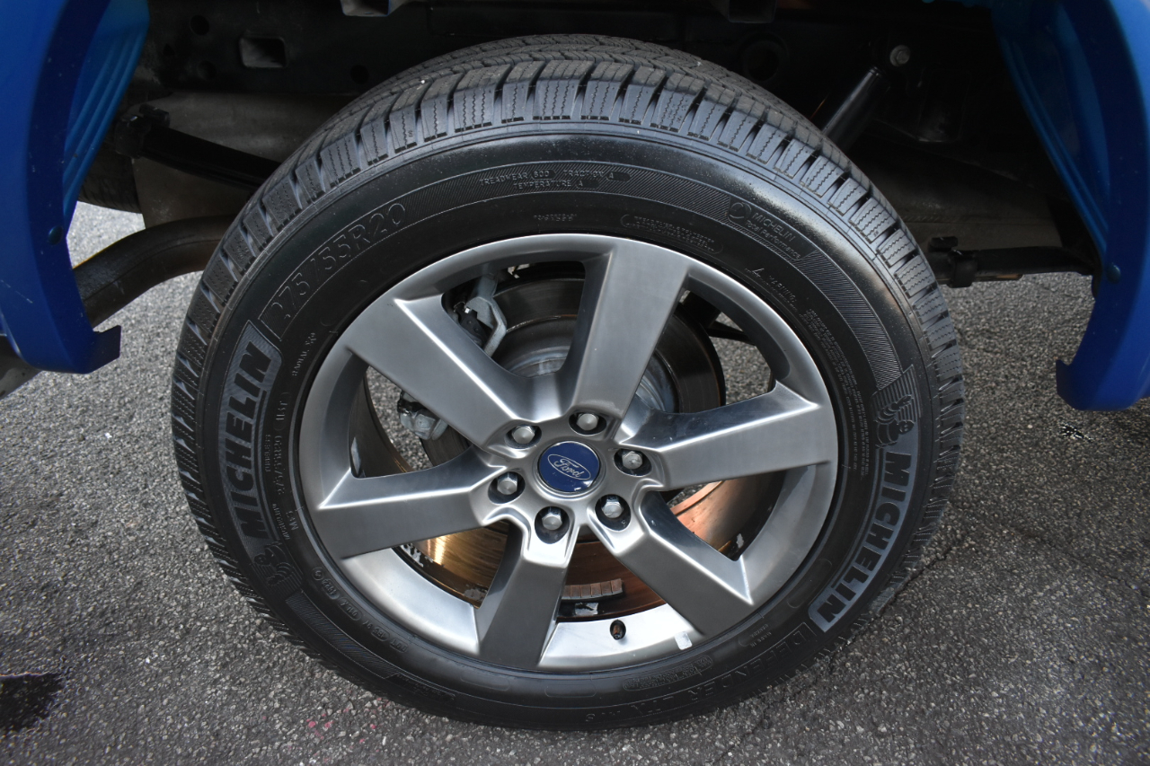 Ford F-150 Lariat SuperCrew 4WD 2015