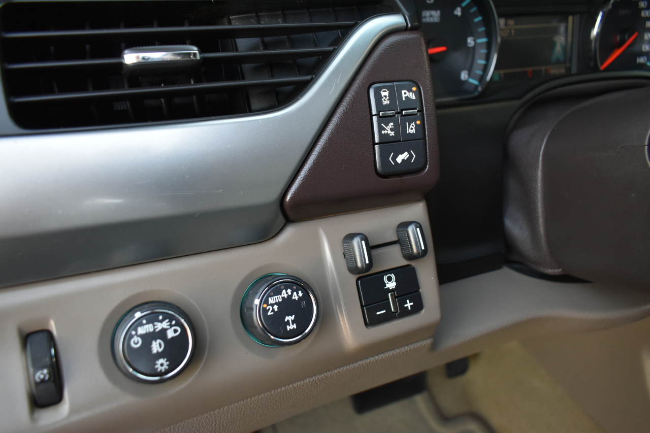 Chevrolet Suburban LTZ 1500 4WD 2015