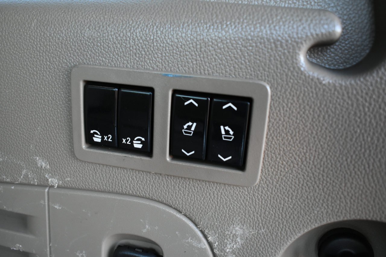 Chevrolet Suburban LTZ 1500 4WD 2015