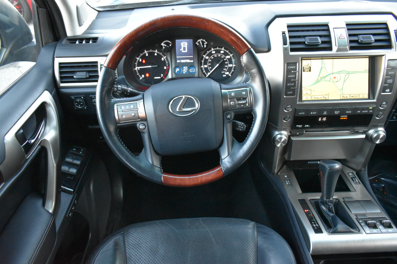 Lexus GX 460 Sport Utility 2010