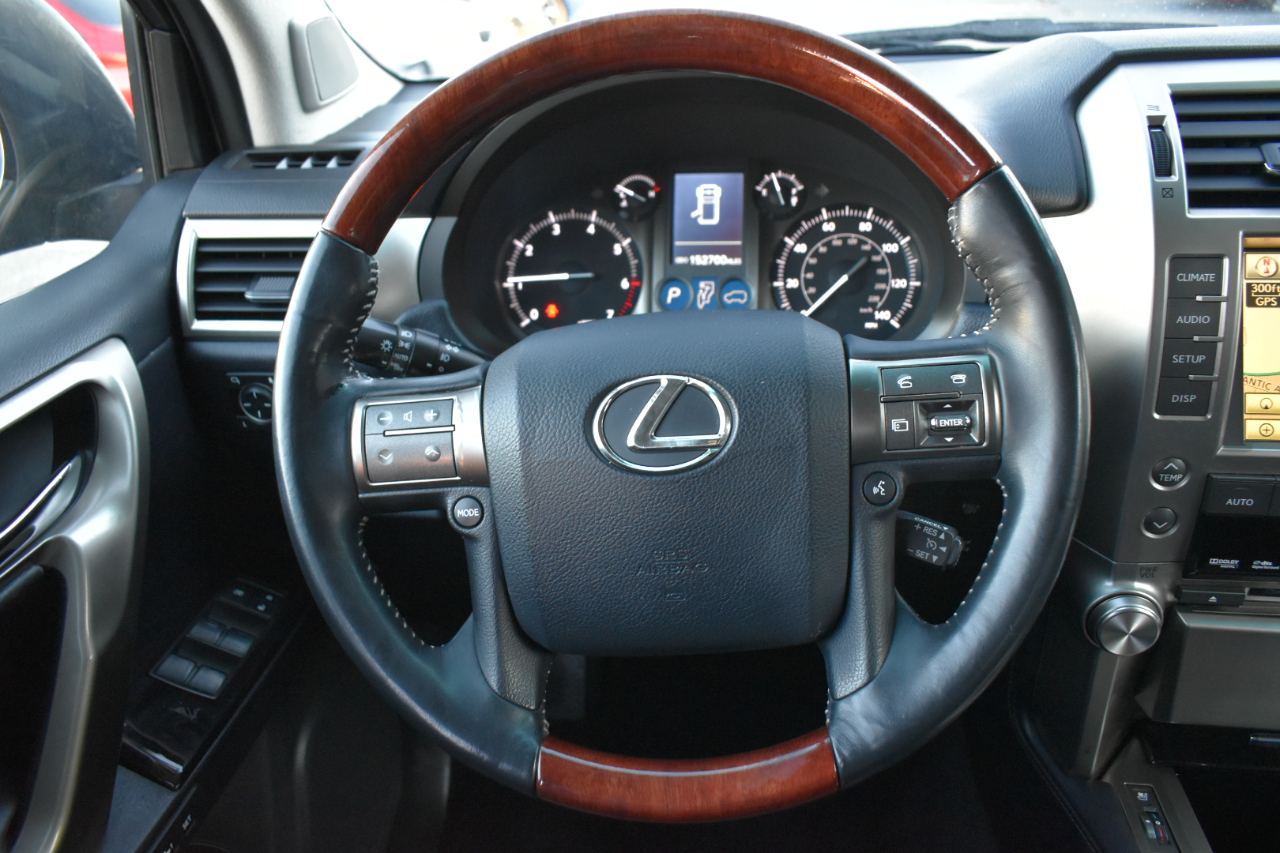 Lexus GX 460 Sport Utility 2010