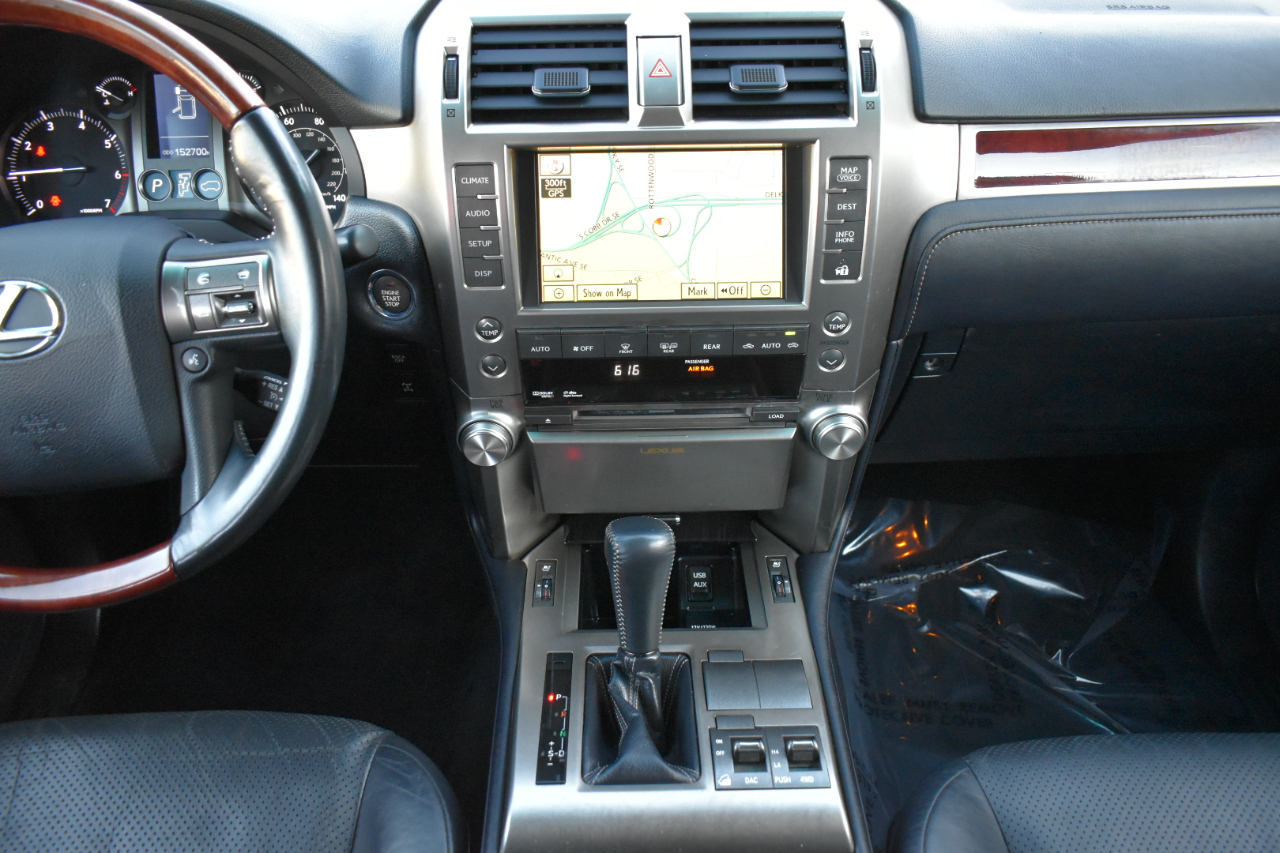 Lexus GX 460 Sport Utility 2010