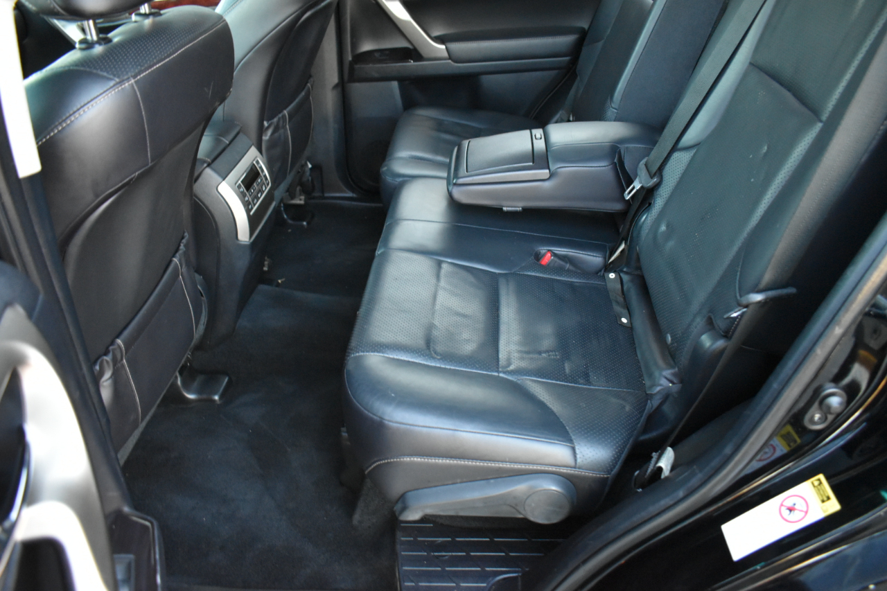 Lexus GX 460 Sport Utility 2010