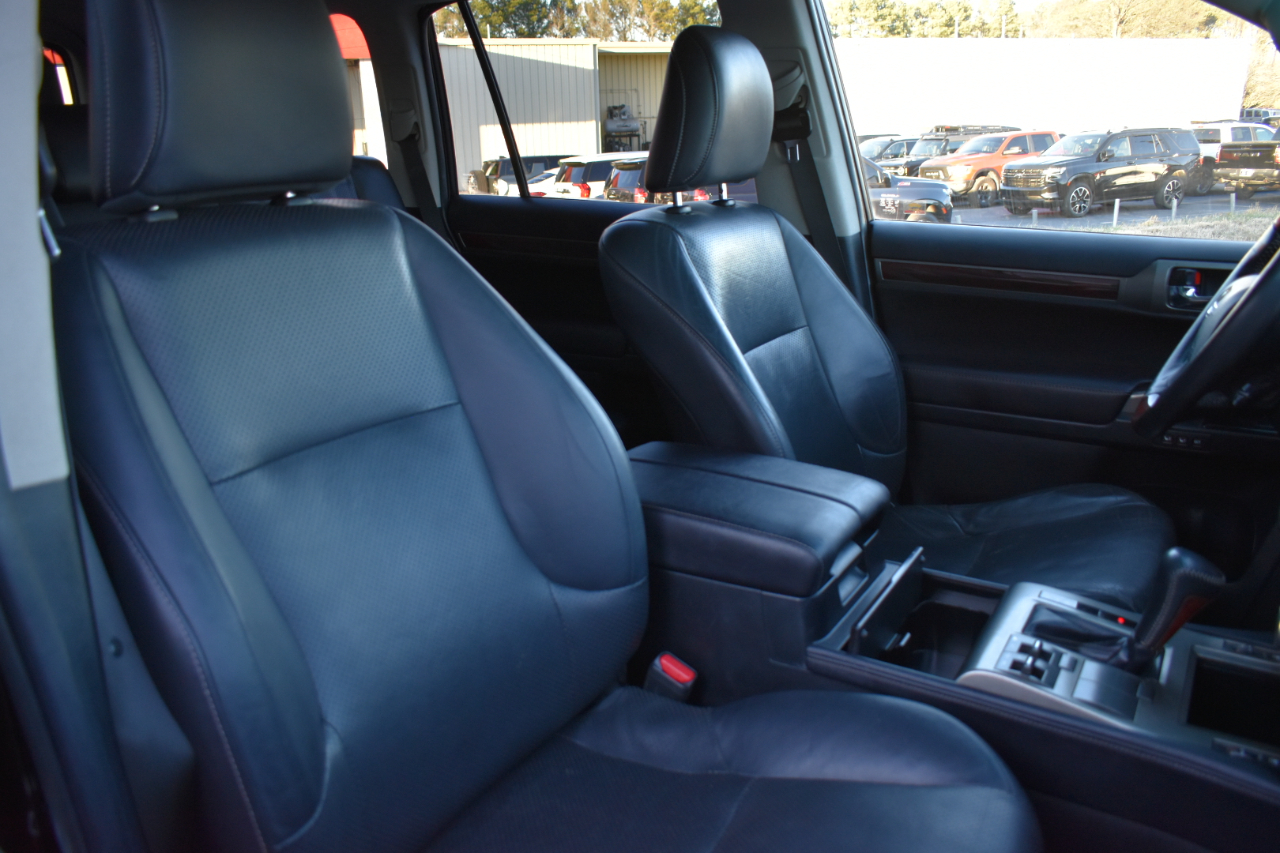 Lexus GX 460 Sport Utility 2010