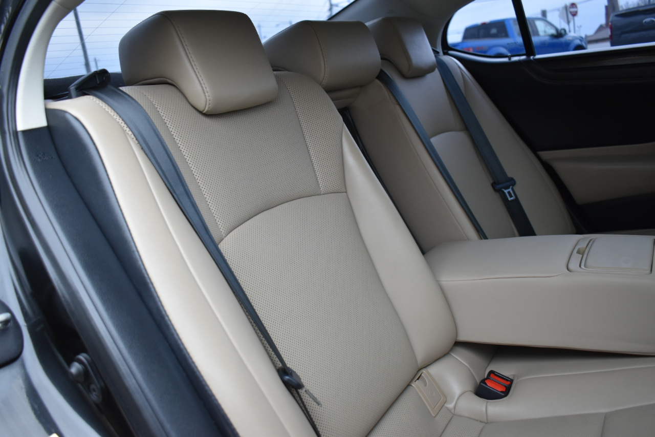 Lexus ES 350 4D Sedan 2019