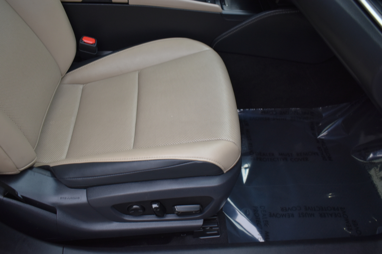 Lexus ES 350 4D Sedan 2019