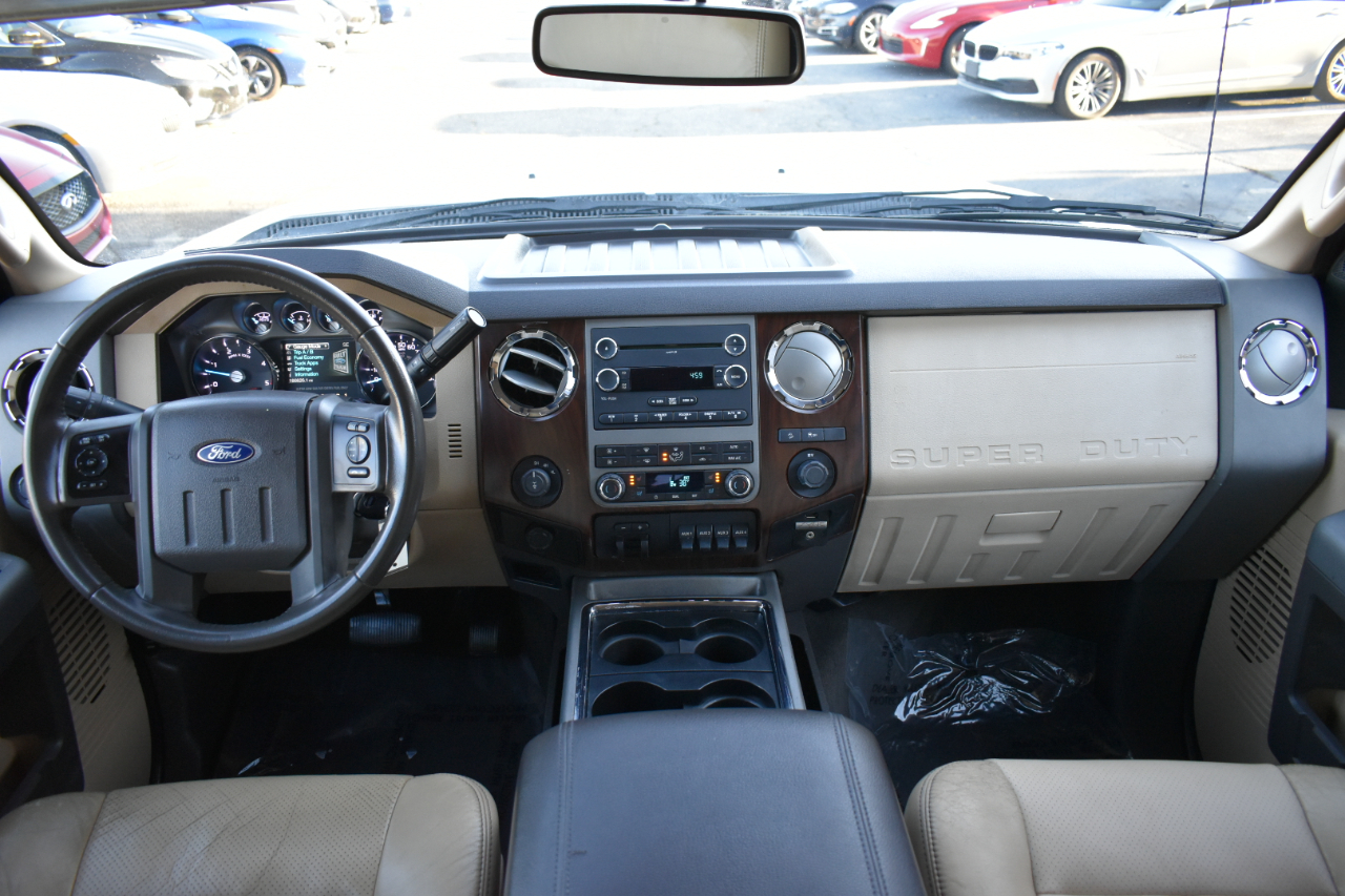 Ford F-250 SD Lariat Crew Cab 4WD 2012