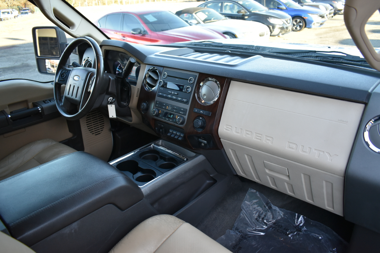 Ford F-250 SD Lariat Crew Cab 4WD 2012