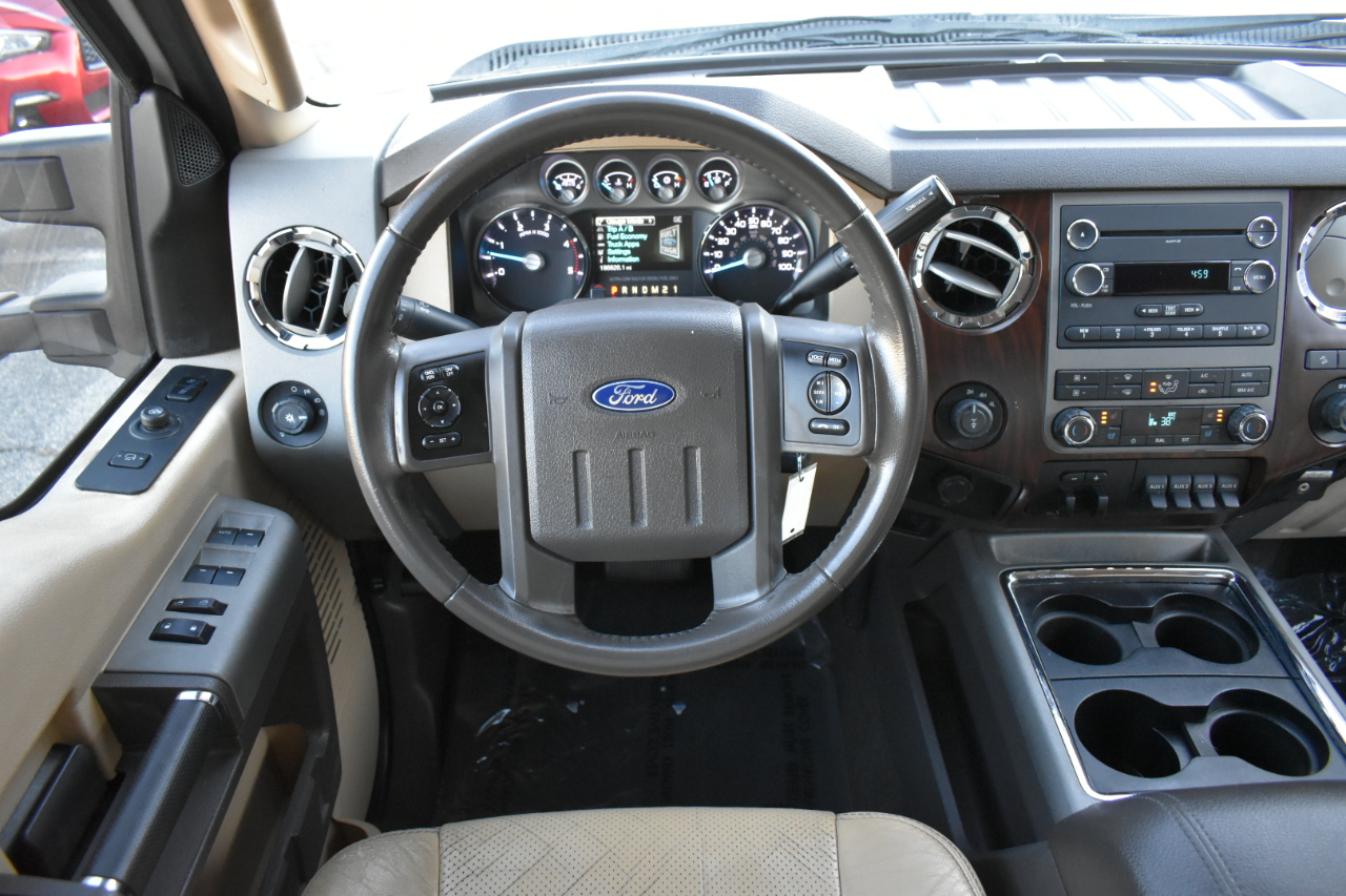 Ford F-250 SD Lariat Crew Cab 4WD 2012