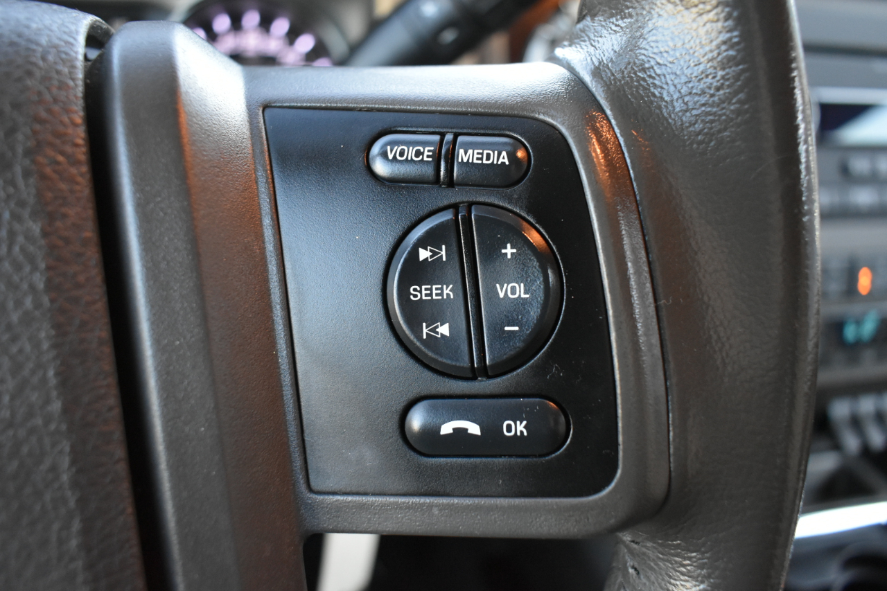 Ford F-250 SD Lariat Crew Cab 4WD 2012