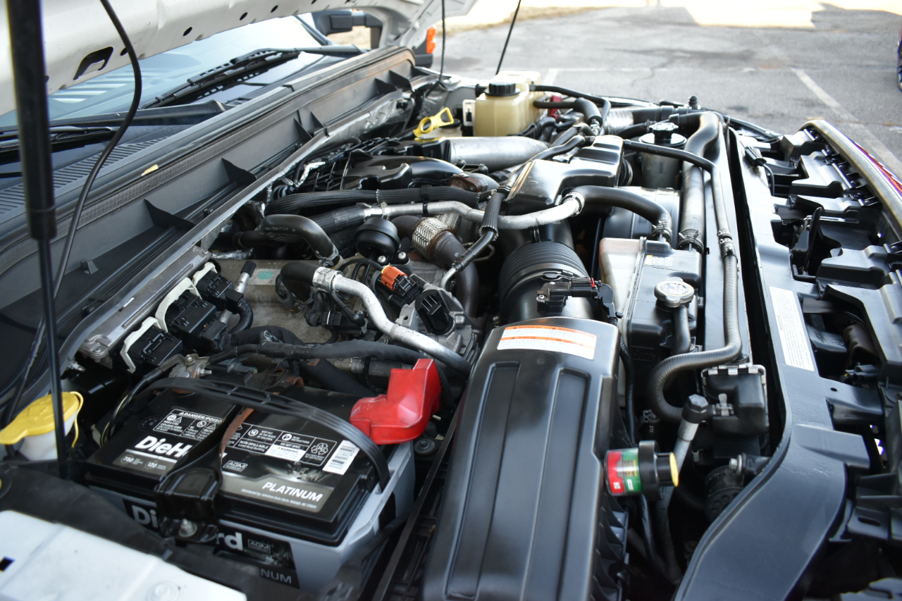 Ford F-250 SD Lariat Crew Cab 4WD 2012