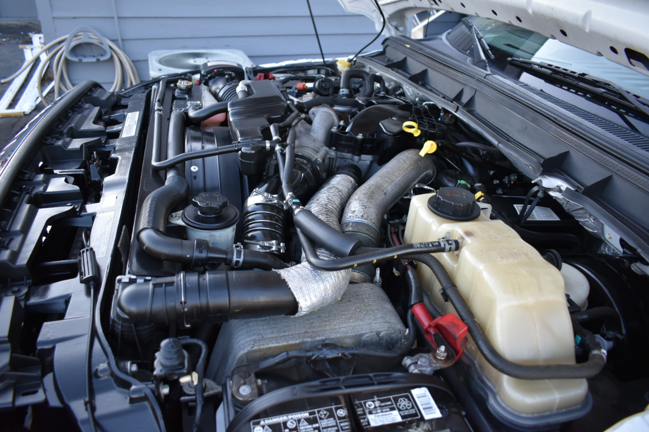 Ford F-250 SD Lariat Crew Cab 4WD 2012