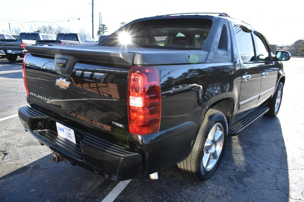 Chevrolet Avalanche LTZ 2WD 2009