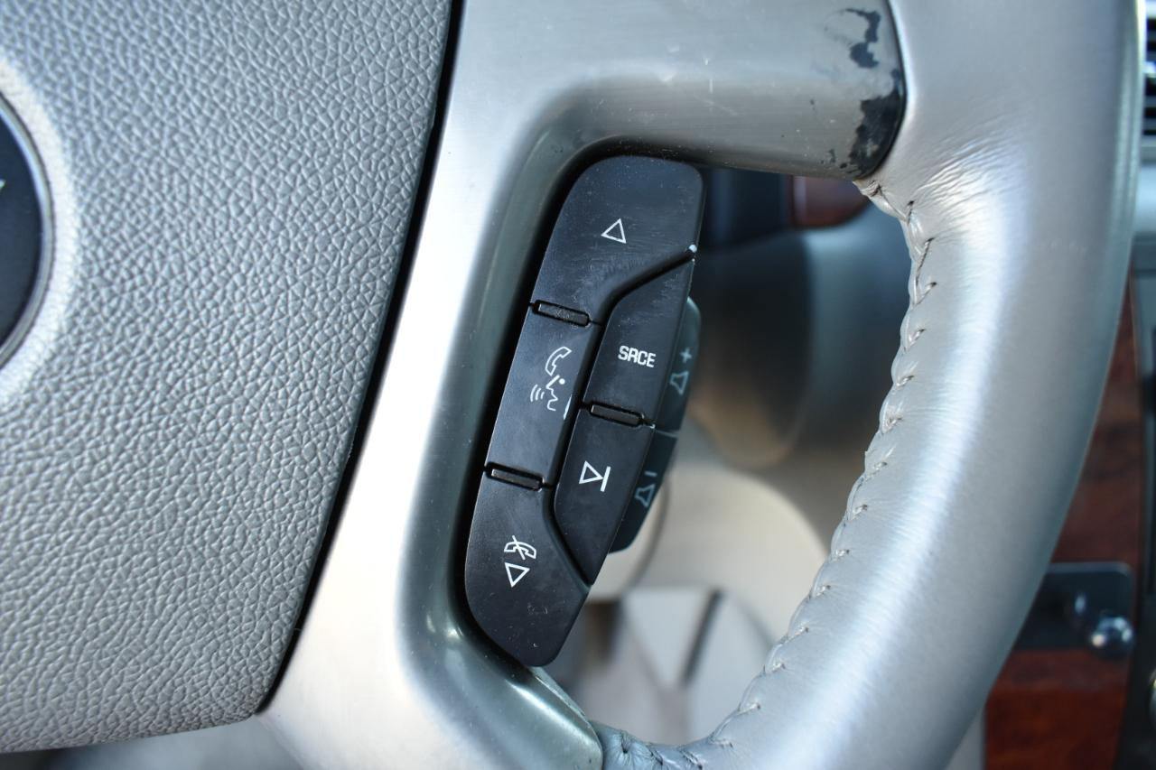 Chevrolet Avalanche LTZ 2WD 2009