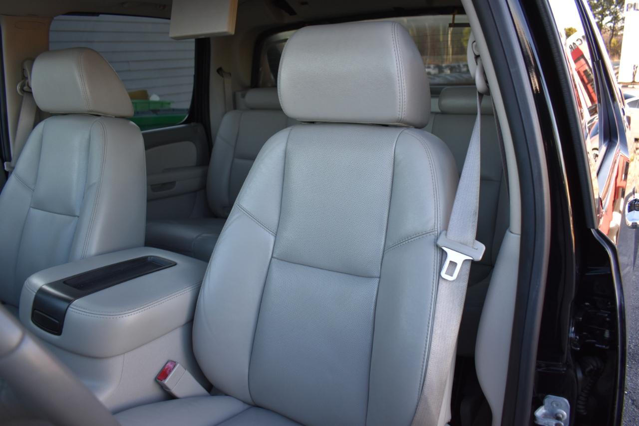 Chevrolet Avalanche LTZ 2WD 2009