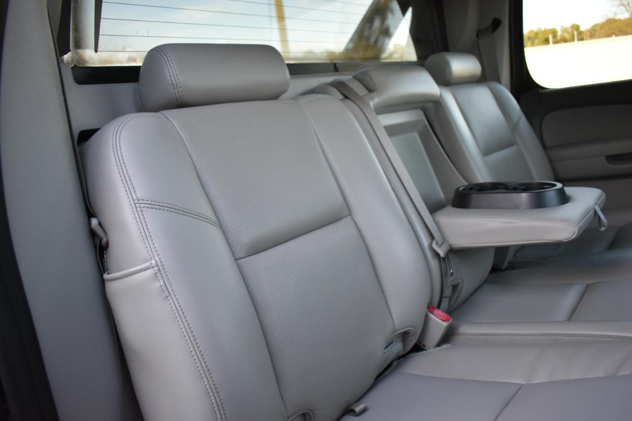 Chevrolet Avalanche LTZ 2WD 2009