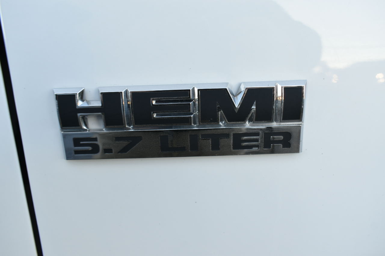 Dodge Ram 1500 Laramie Quad Cab 2WD 2006