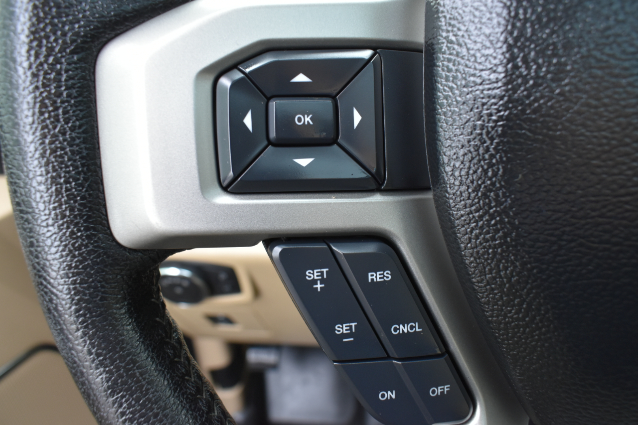 Ford F-150 Lariat SuperCrew 4WD 2016