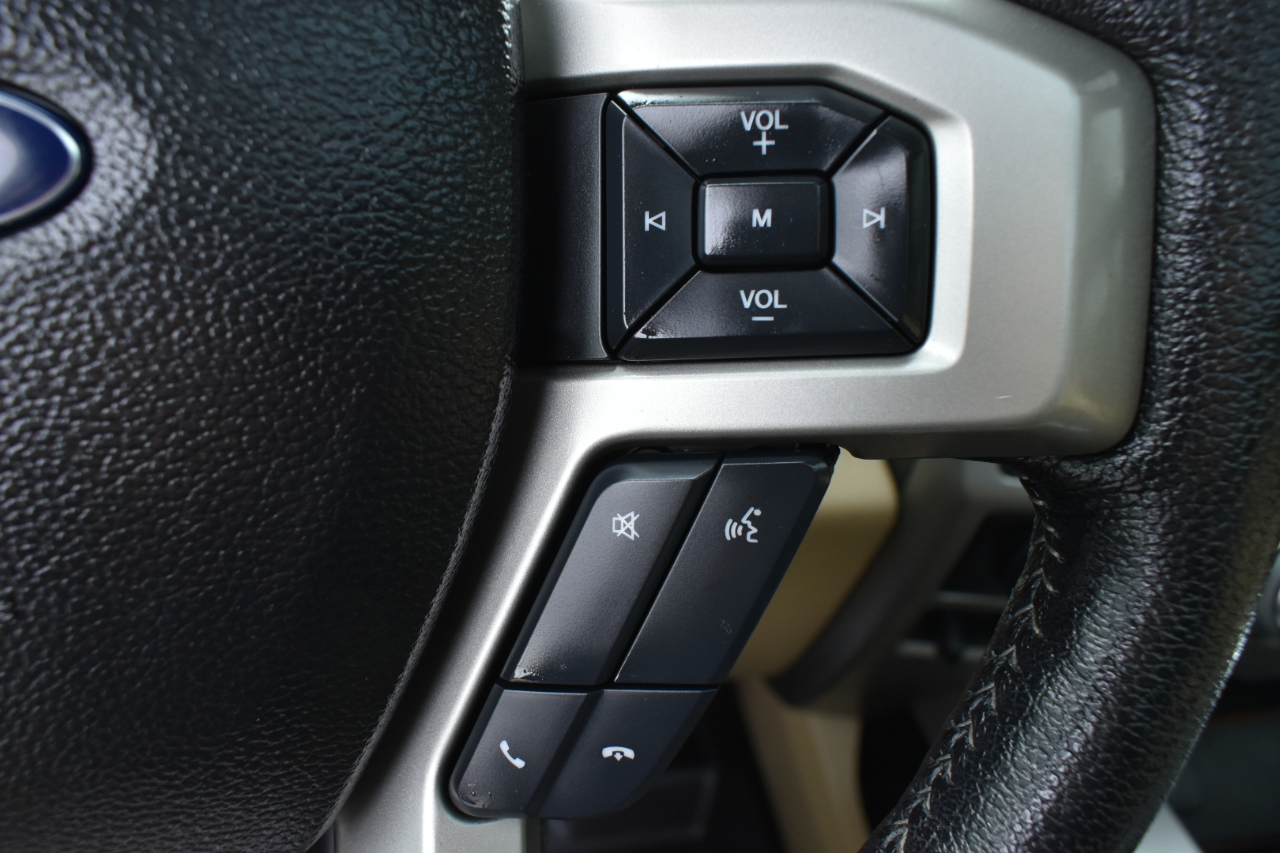 Ford F-150 Lariat SuperCrew 4WD 2016