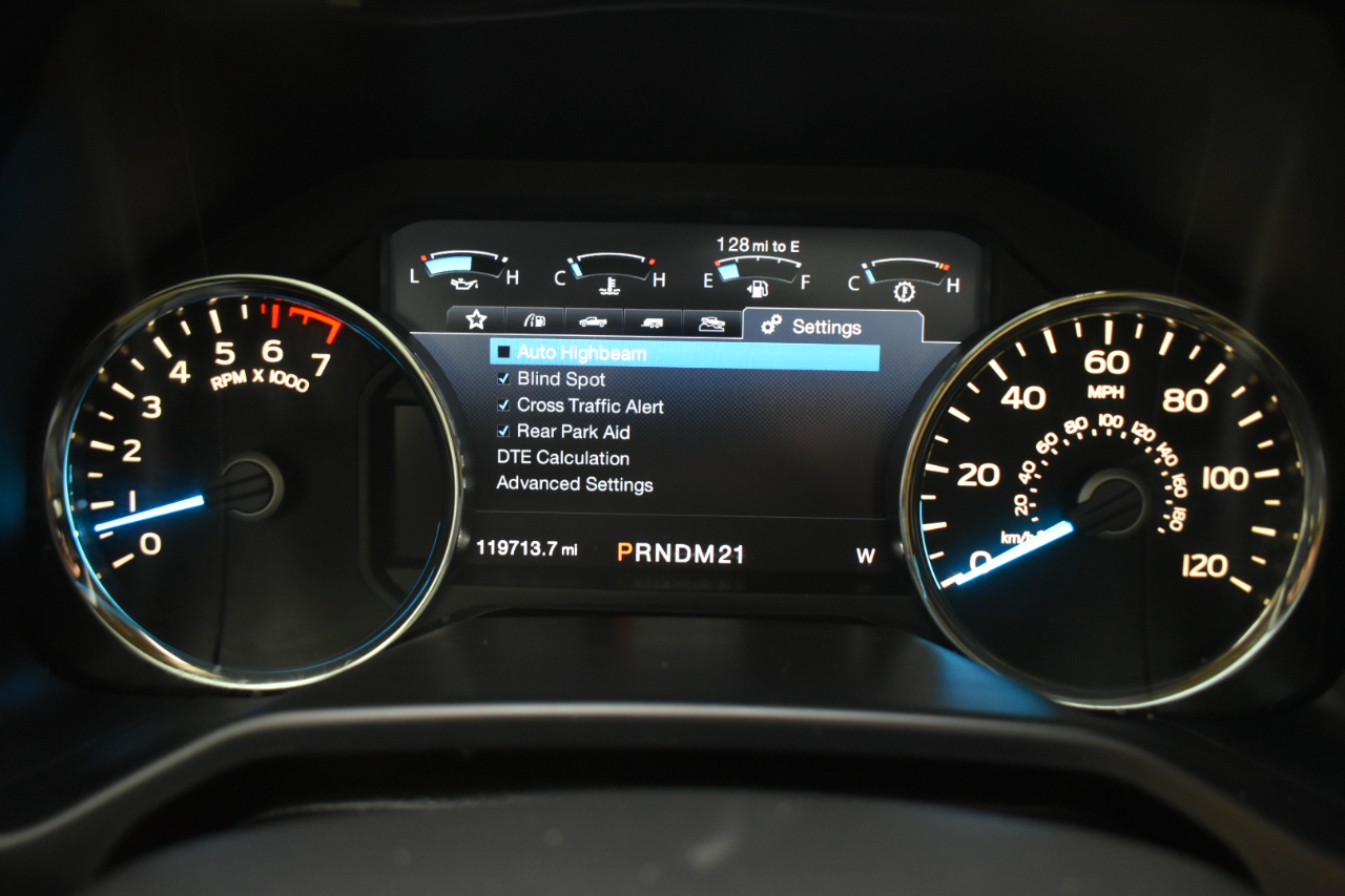 Ford F-150 Lariat SuperCrew 4WD 2016