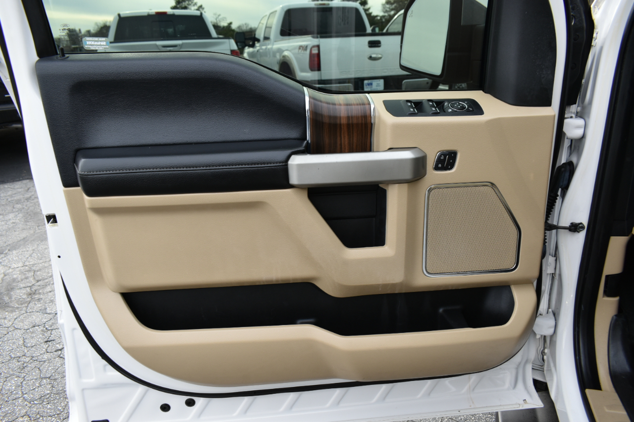 Ford F-150 Lariat SuperCrew 4WD 2016