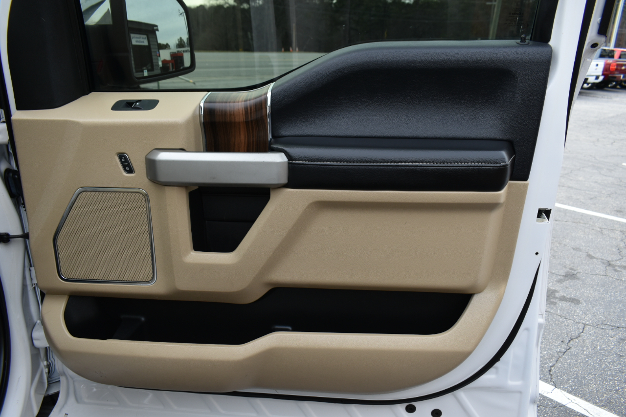 Ford F-150 Lariat SuperCrew 4WD 2016