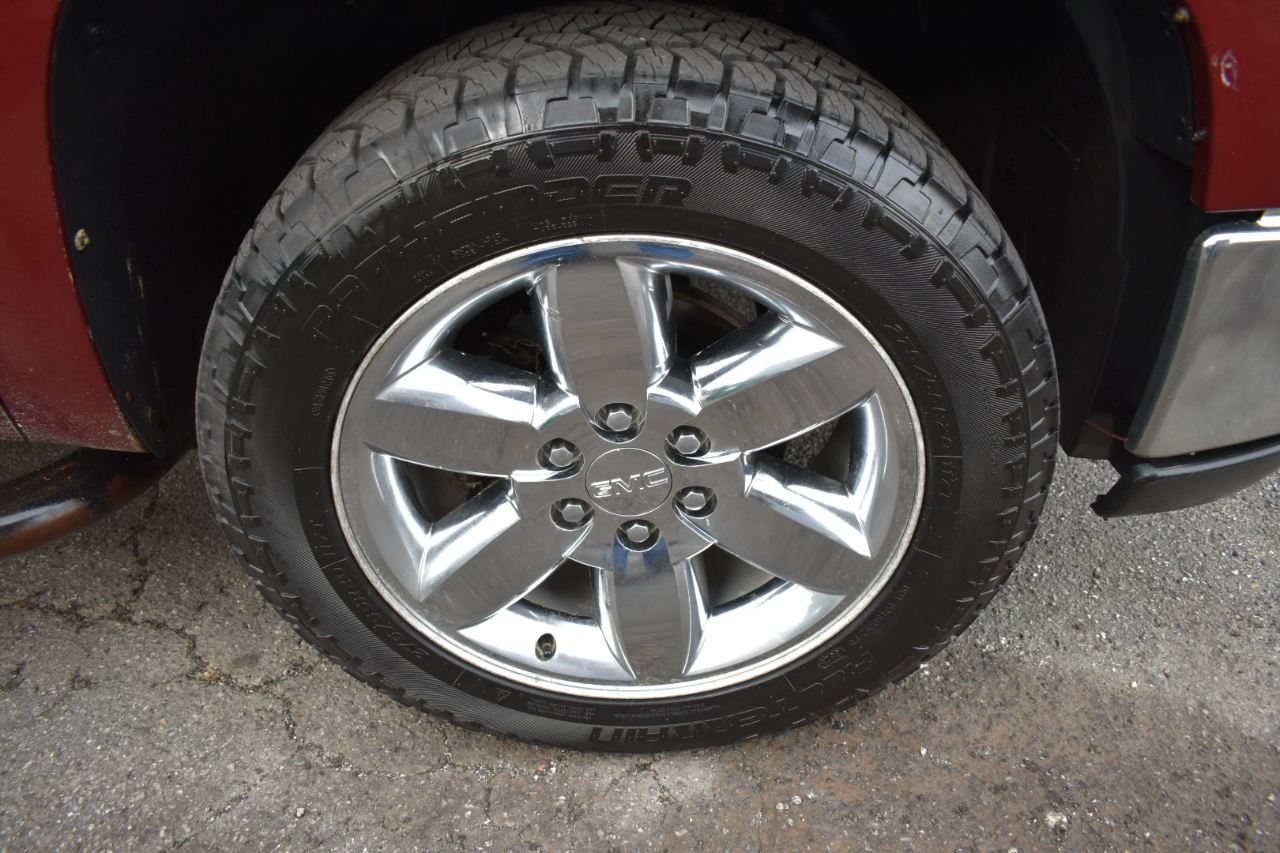 GMC Sierra 1500 SLE Crew Cab 2WD 2013