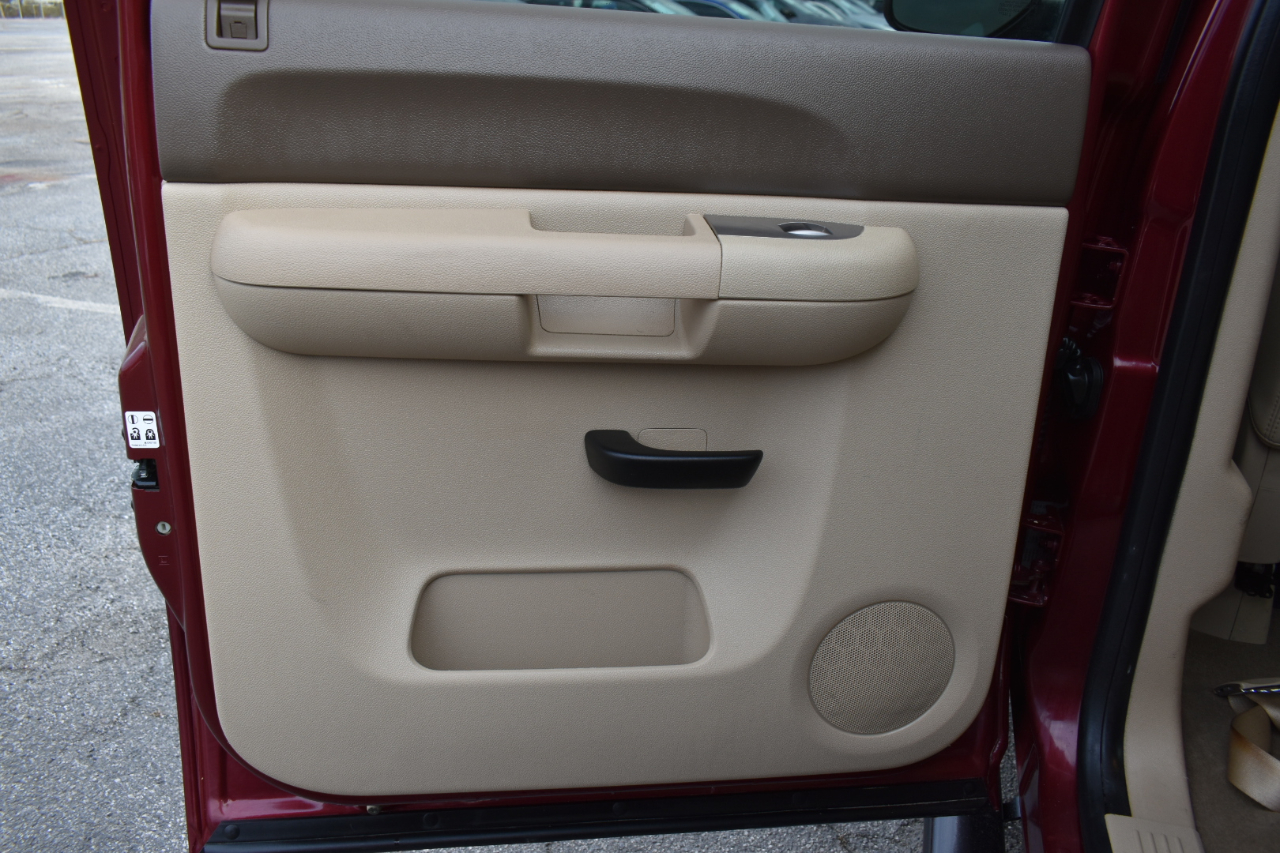 GMC Sierra 1500 SLE Crew Cab 2WD 2013