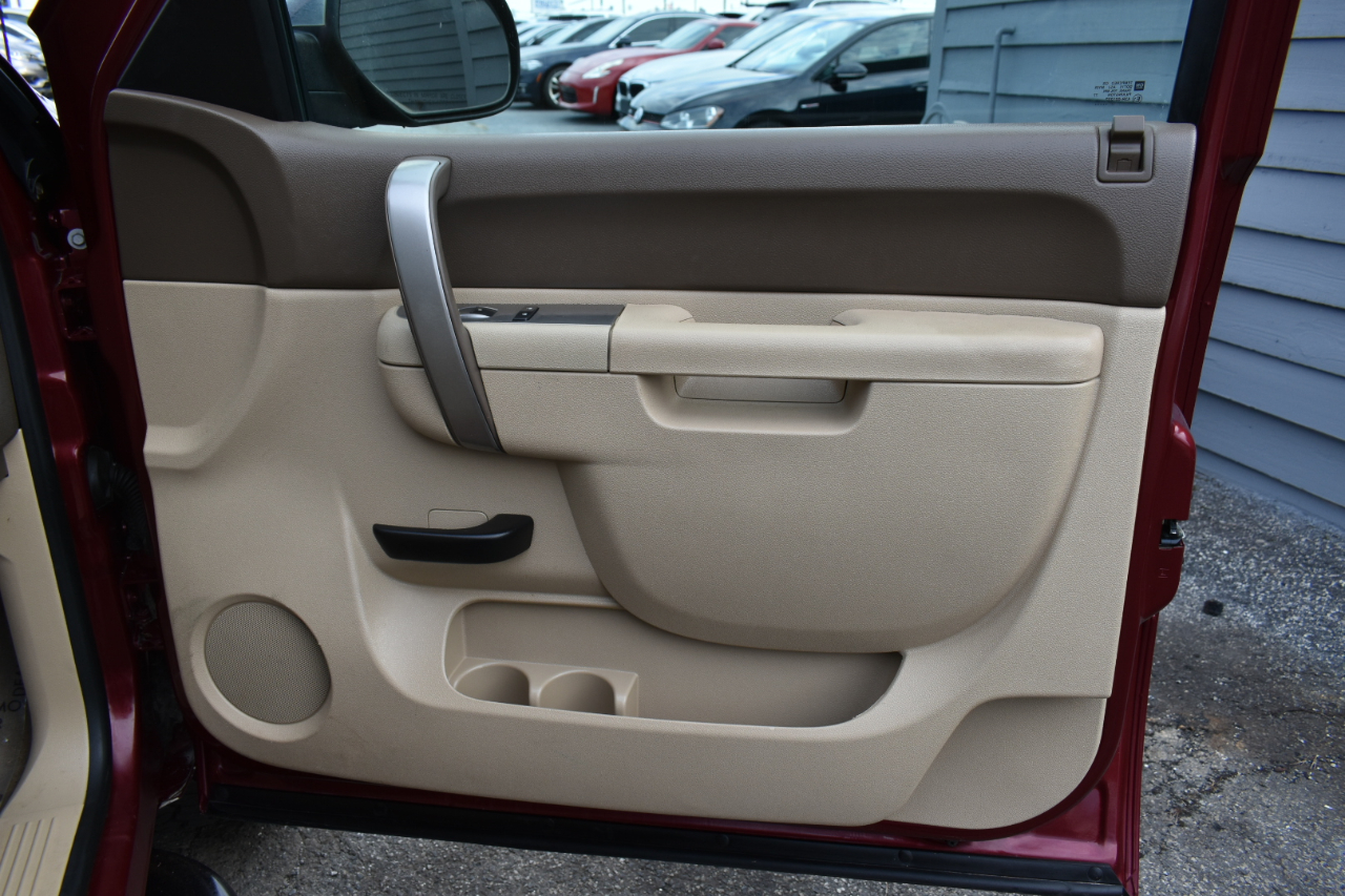 GMC Sierra 1500 SLE Crew Cab 2WD 2013