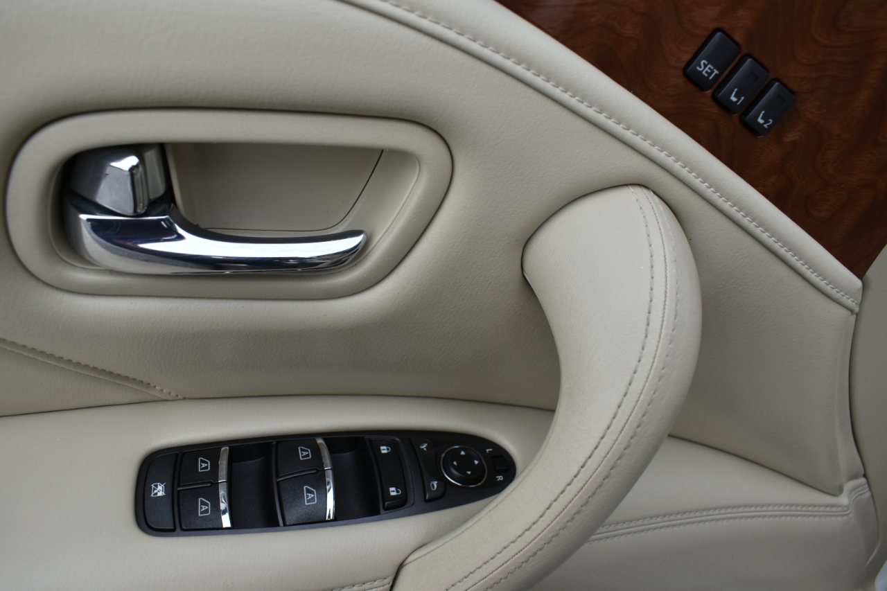 Infiniti QX80 2WD 2018