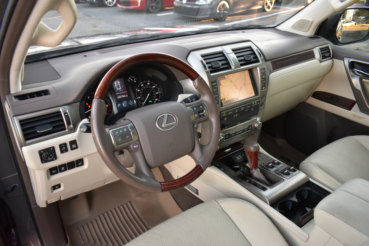 Lexus GX 460 Luxury 4D SUV 4WD 2014