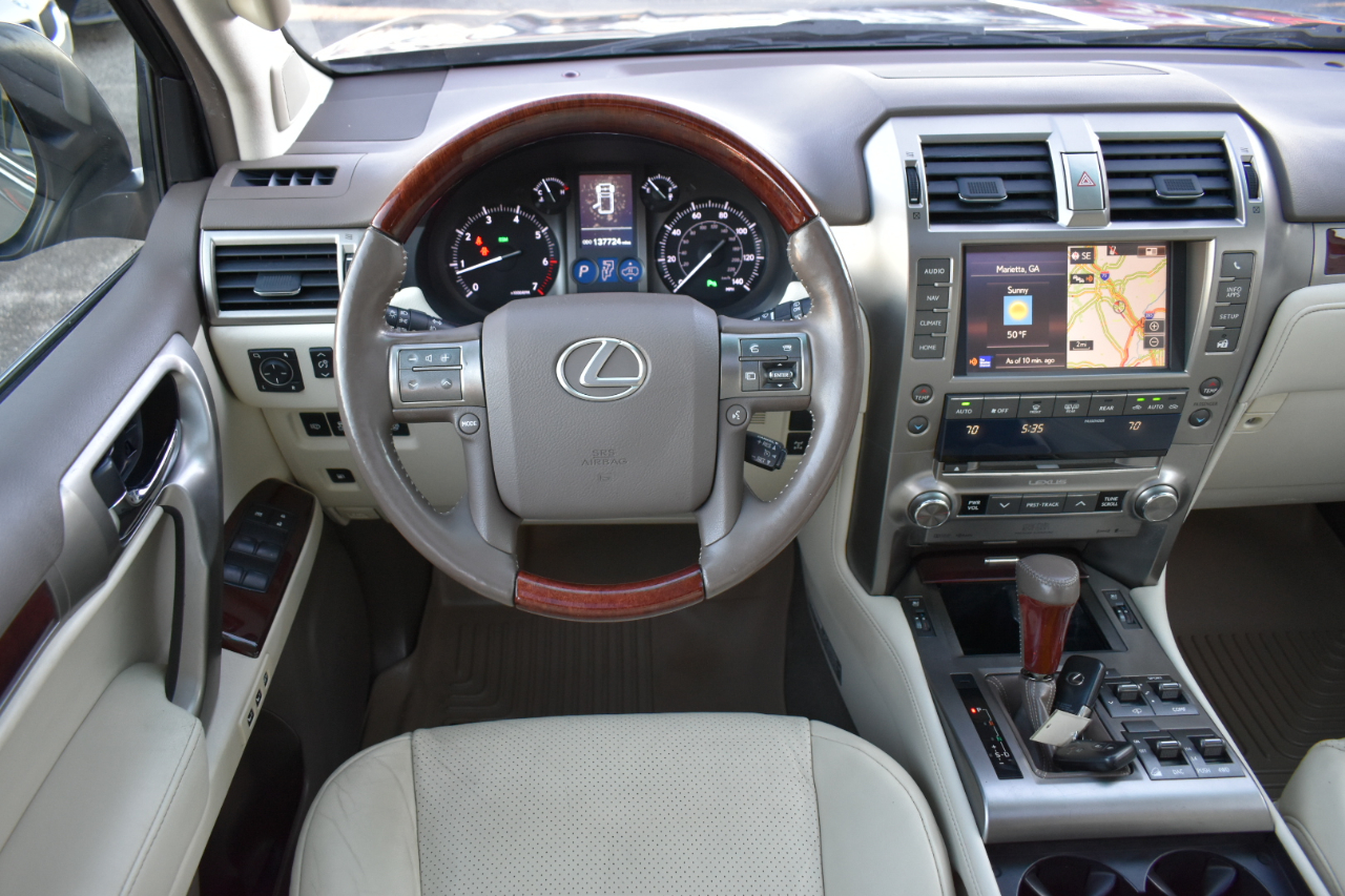 Lexus GX 460 Luxury 4D SUV 4WD 2014