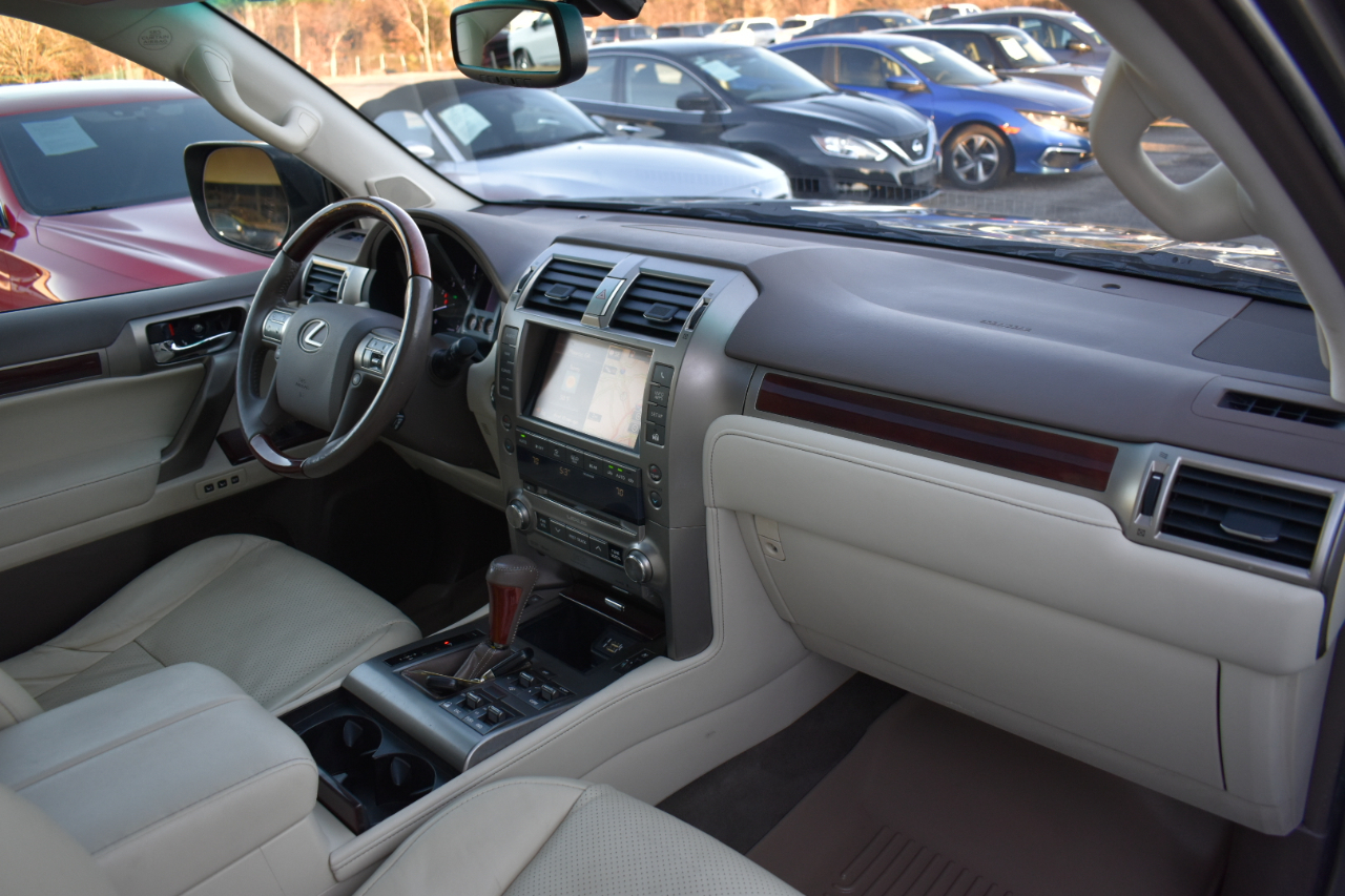 Lexus GX 460 Luxury 4D SUV 4WD 2014