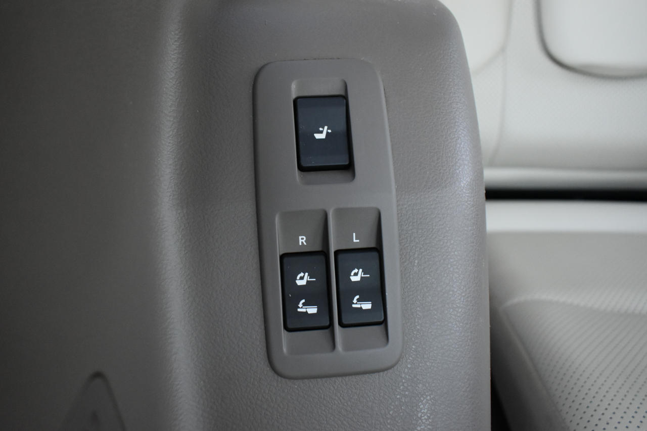 Lexus GX 460 Luxury 4D SUV 4WD 2014