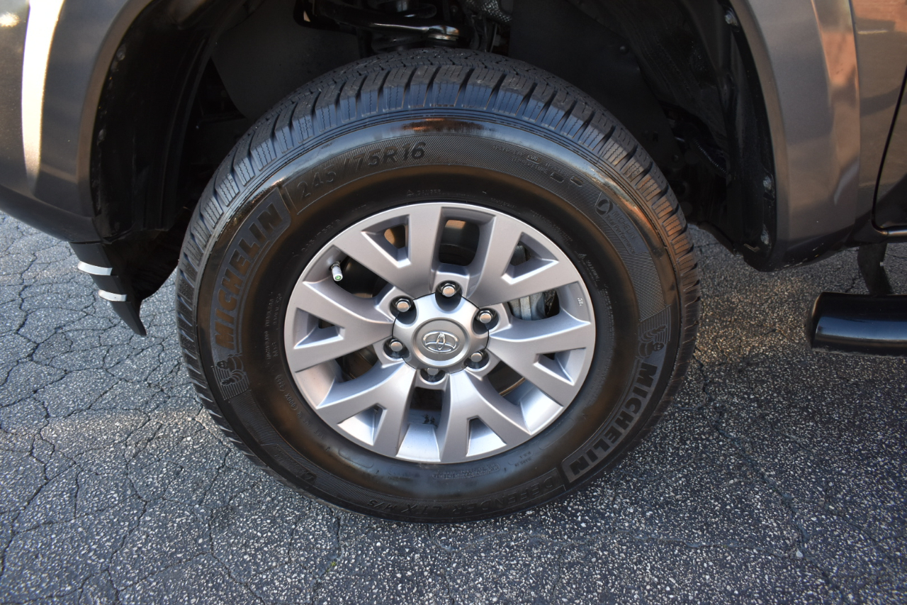 Toyota Tacoma SR5 Double Cab Long Bed V6 6AT 2WD 2019