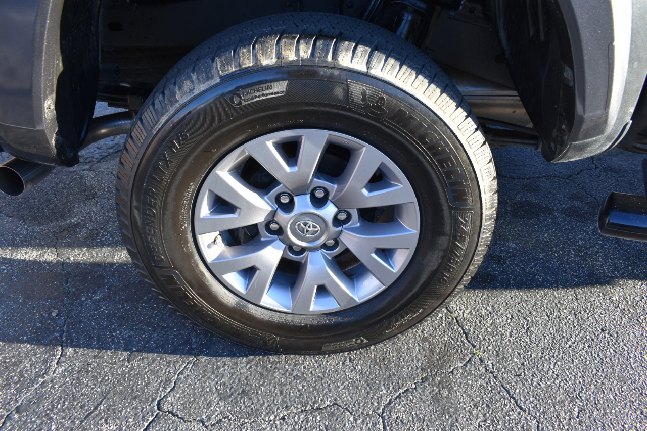 Toyota Tacoma SR5 Double Cab Long Bed V6 6AT 2WD 2019