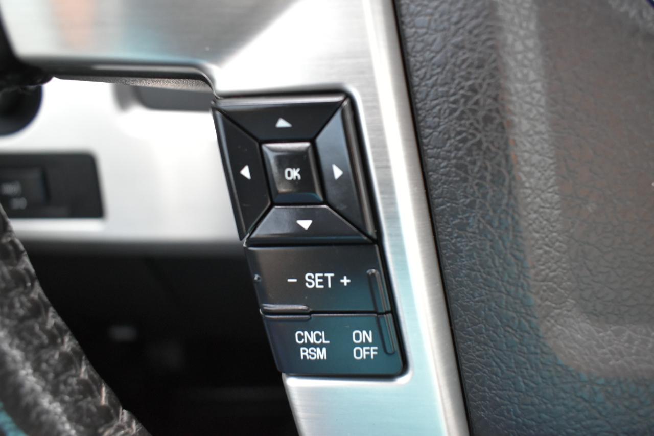 Ford F-150 Platinum SuperCrew 4WD 2012