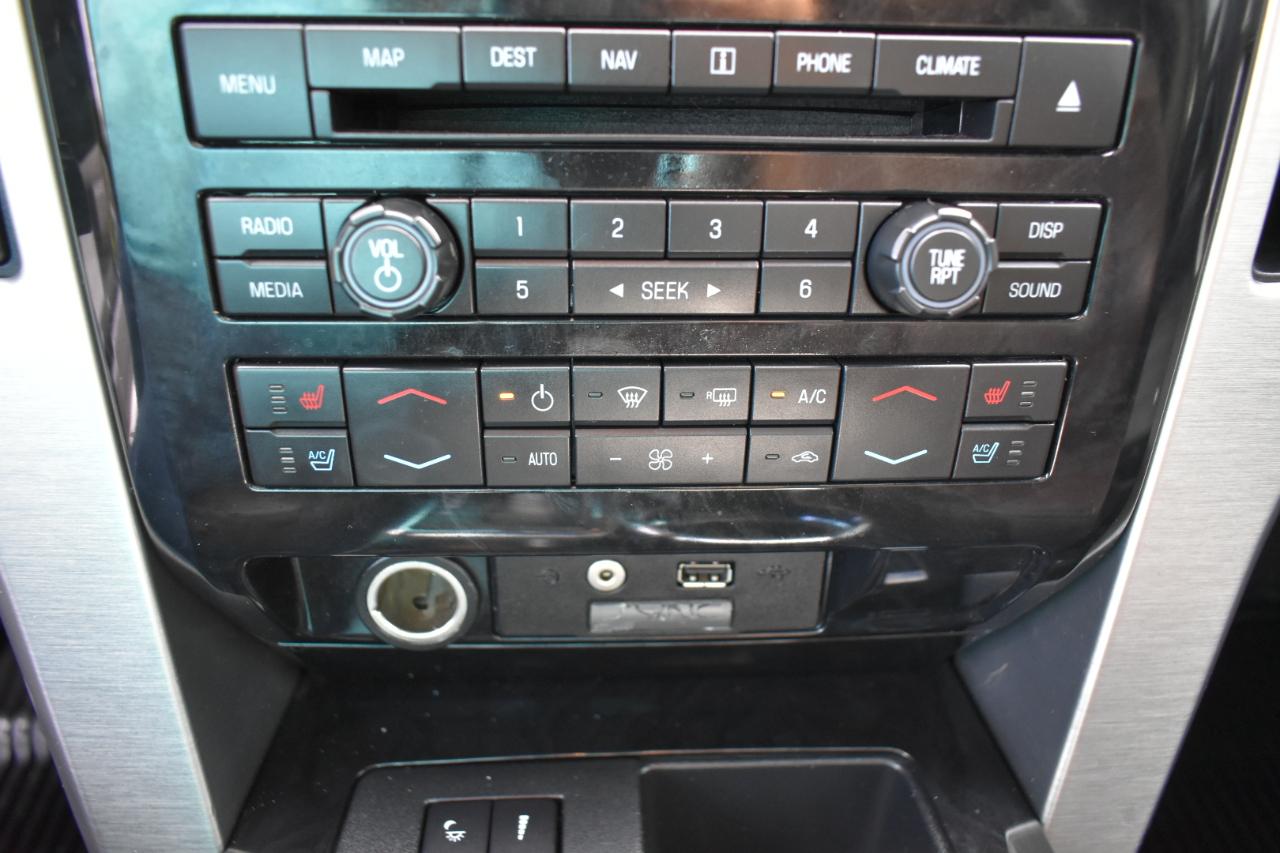 Ford F-150 Platinum SuperCrew 4WD 2012