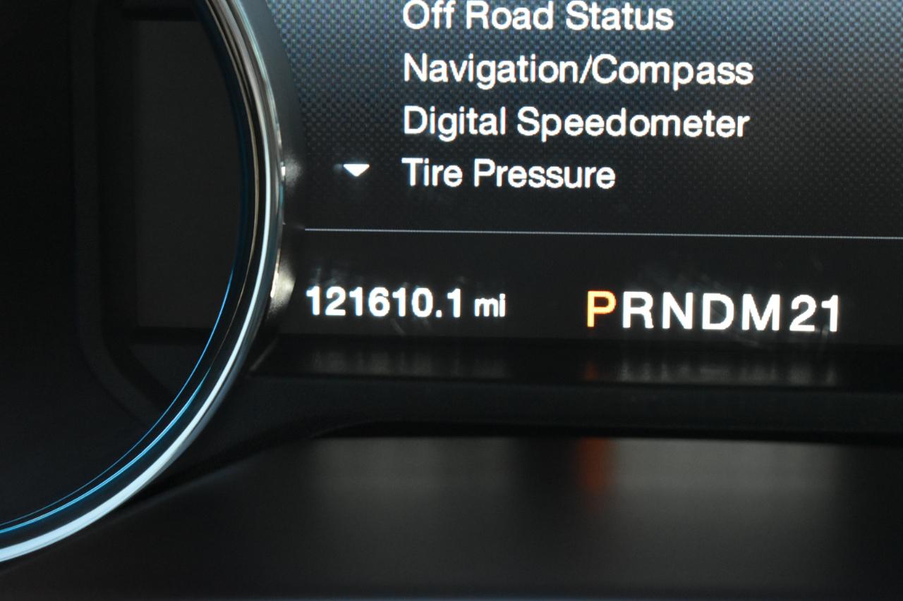 Ford F-150 Platinum SuperCrew 5.5-ft. Bed 4WD 2016