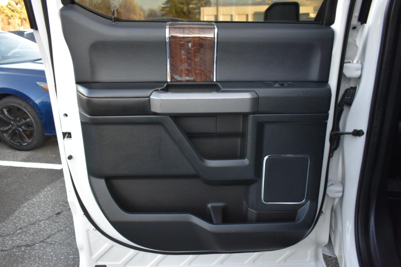 Ford F-150 Platinum SuperCrew 5.5-ft. Bed 4WD 2016