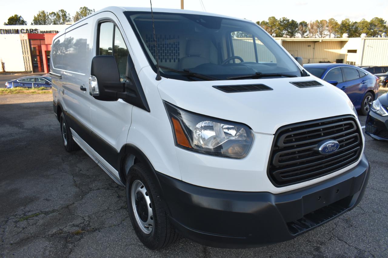 Ford Transit 150 Van Low Roof w/Sliding Pass. 130-in. WB 2019