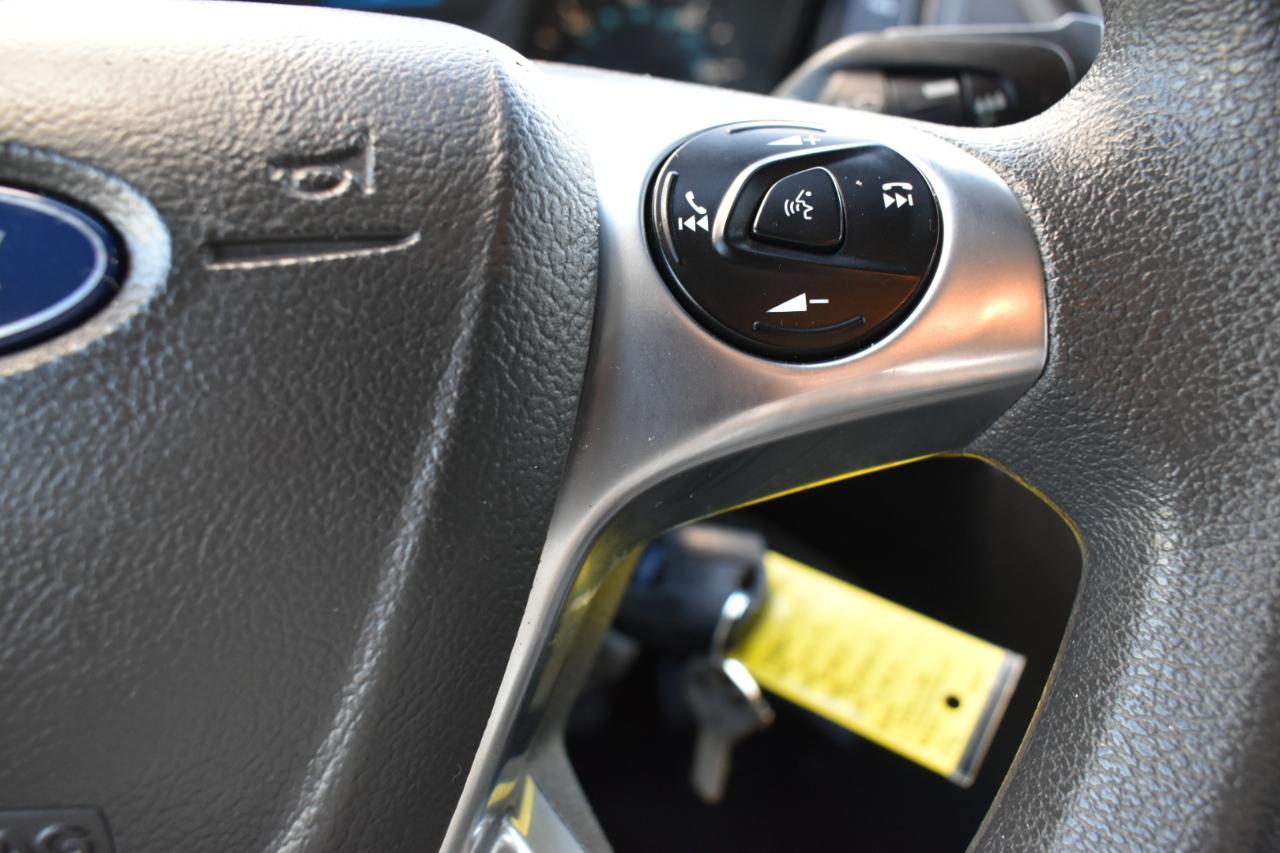 Ford Transit 150 Van Low Roof w/Sliding Pass. 130-in. WB 2019