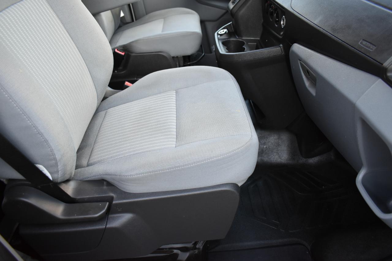 Ford Transit 150 Van Low Roof w/Sliding Pass. 130-in. WB 2019