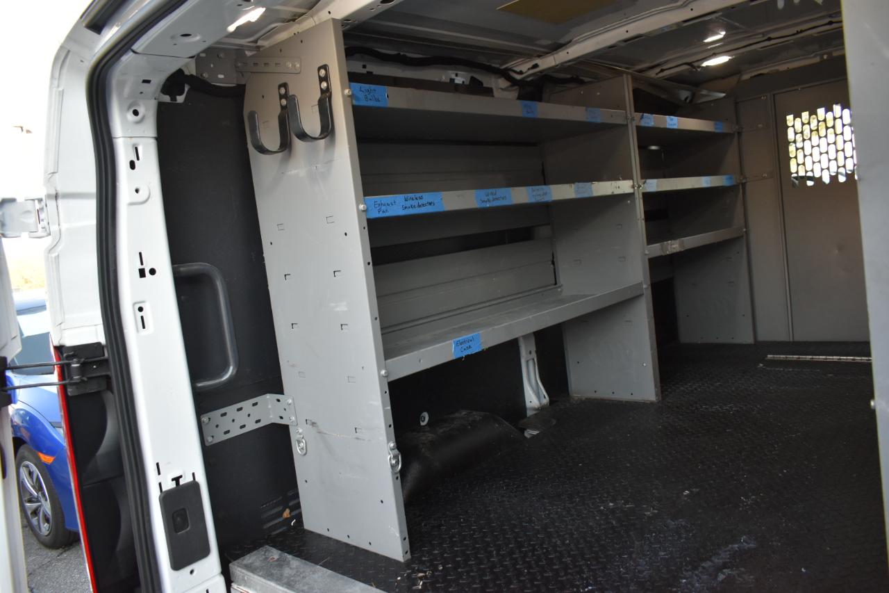 Ford Transit 150 Van Low Roof w/Sliding Pass. 130-in. WB 2019
