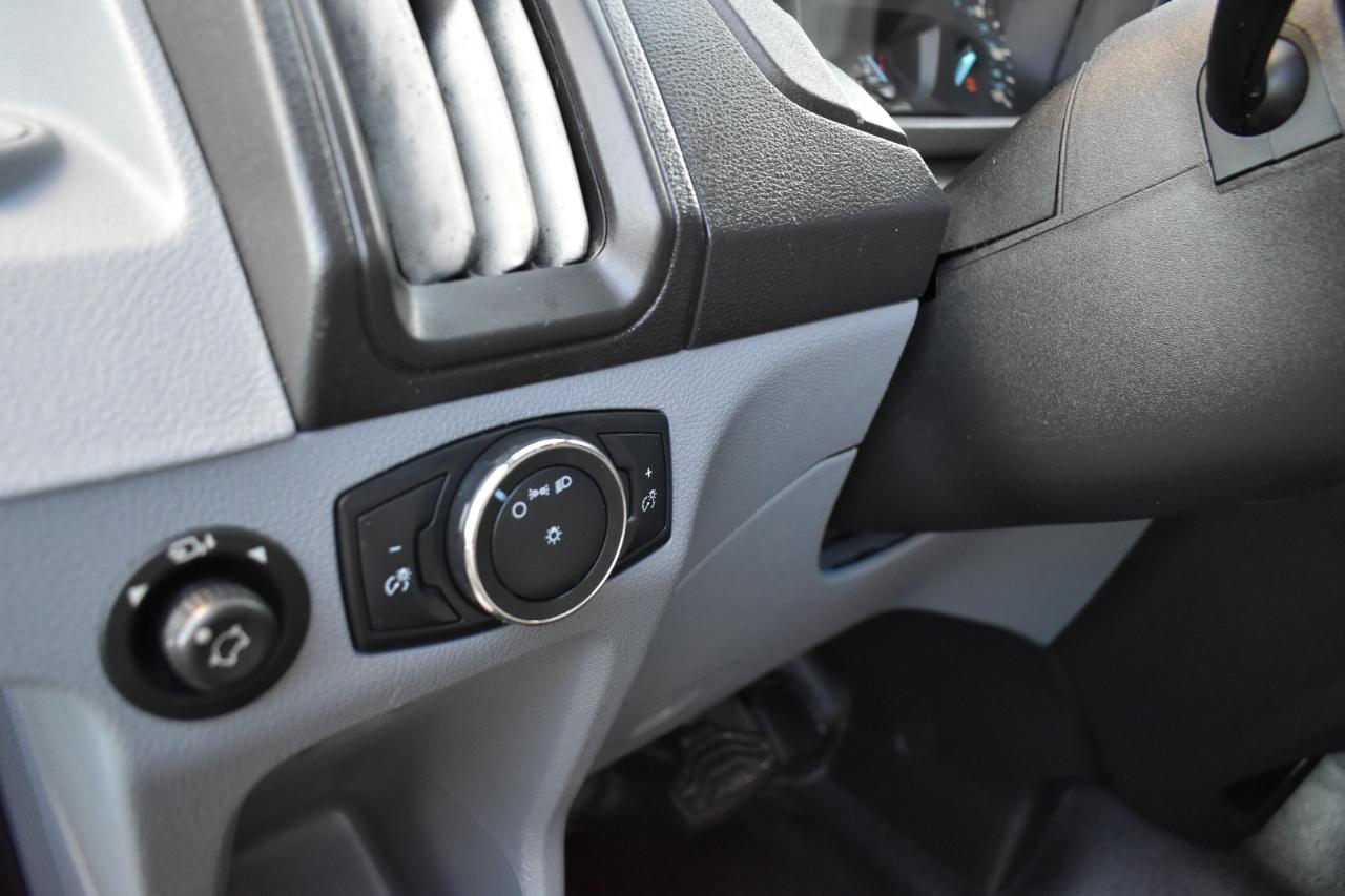 Ford Transit 150 Van Low Roof w/Sliding Pass. 130-in. WB 2019