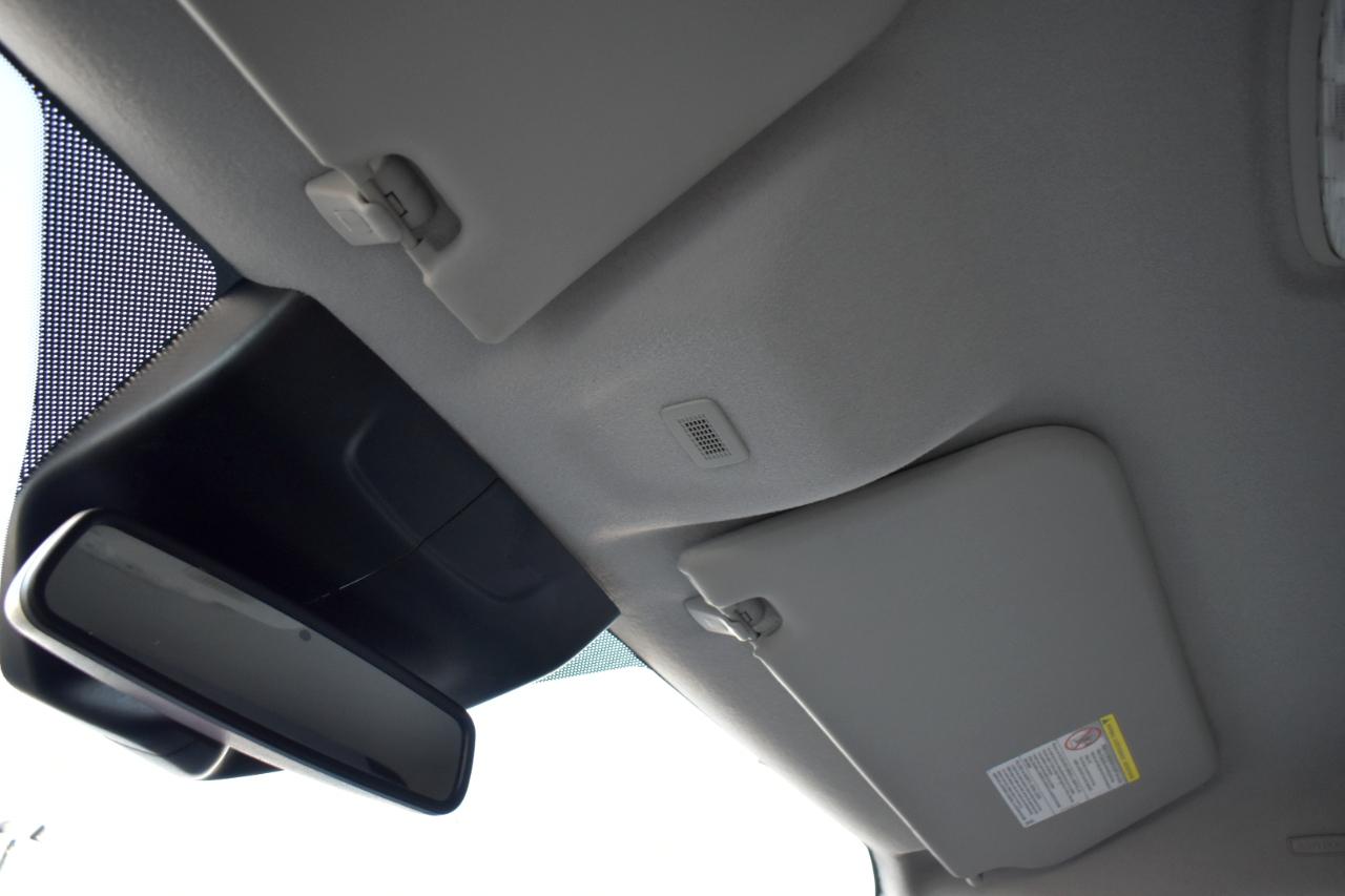 Ford Transit 150 Van Low Roof w/Sliding Pass. 130-in. WB 2019